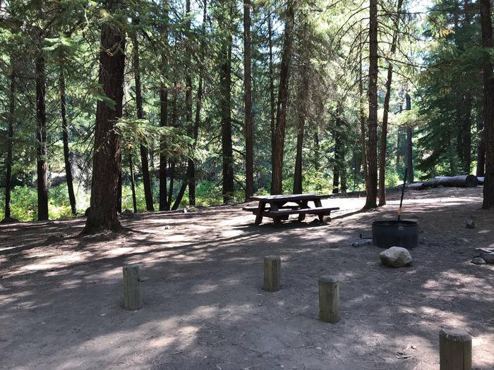 Take a trip to Candle Creek Campground Outdoorsy in Culver, OR